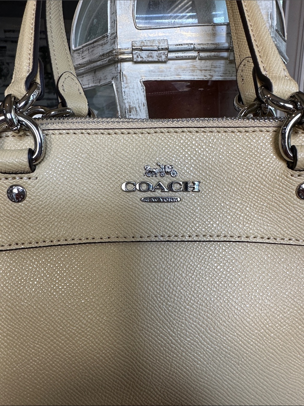 Coach Mini Brooke Carryall - Picture 2 of 13